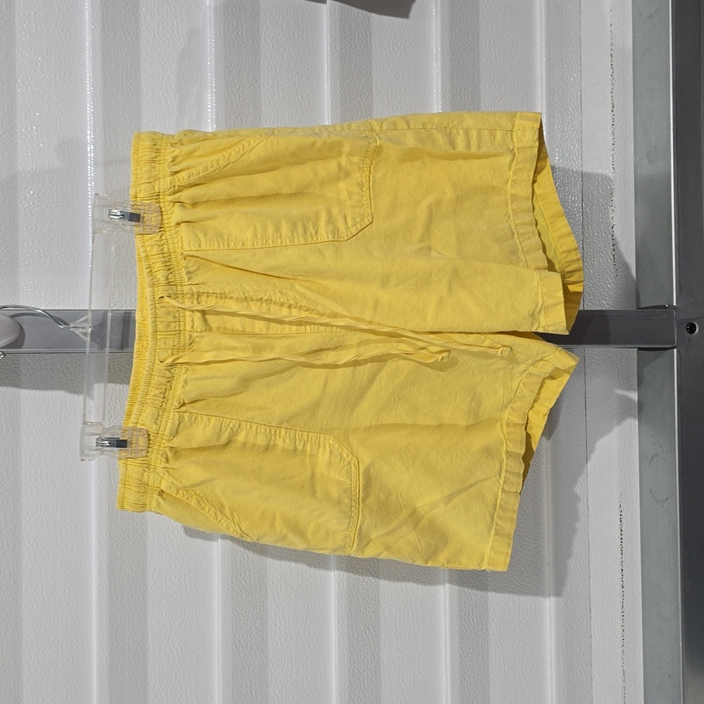 Basic‎ Editions Yellow Shorts Size Small